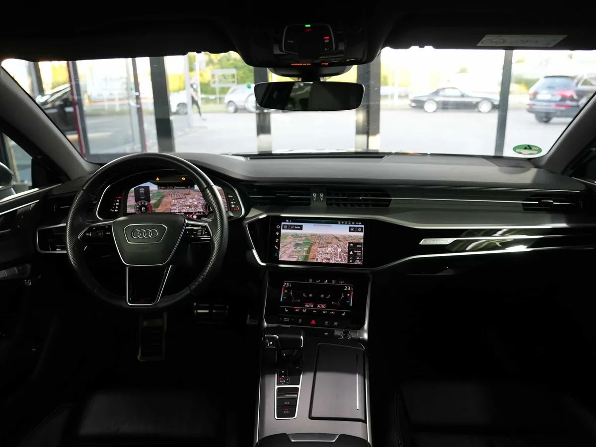 Audi A7 Sportback 55 TFSI Quattro S-Line - Image 18