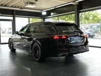 Mercedes-Benz E 300 e T-Modell AMG Line Advanced Superscreen - Image 3