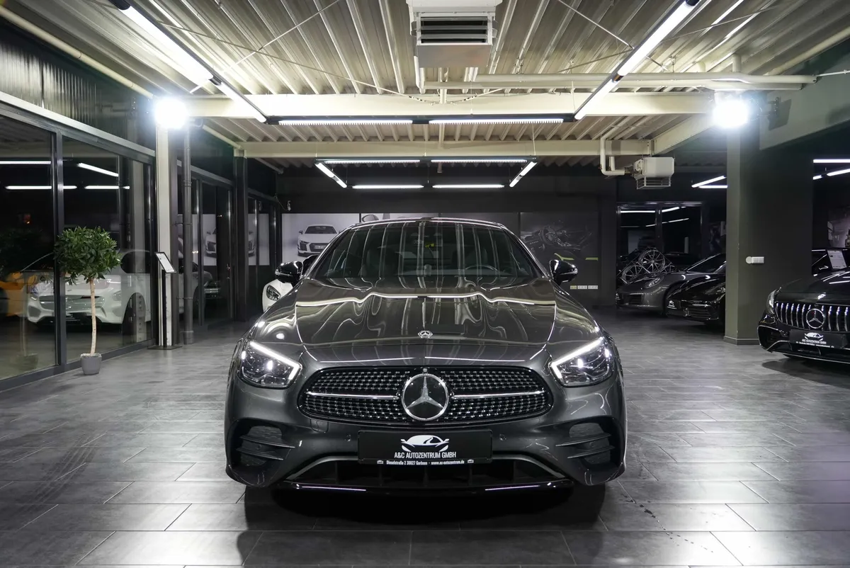 Mercedes-Benz E 450 Coupé 4Matic AMG Line - Image 7