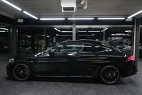 Mercedes-Benz C 300 Coupé AMG Line - Image 2