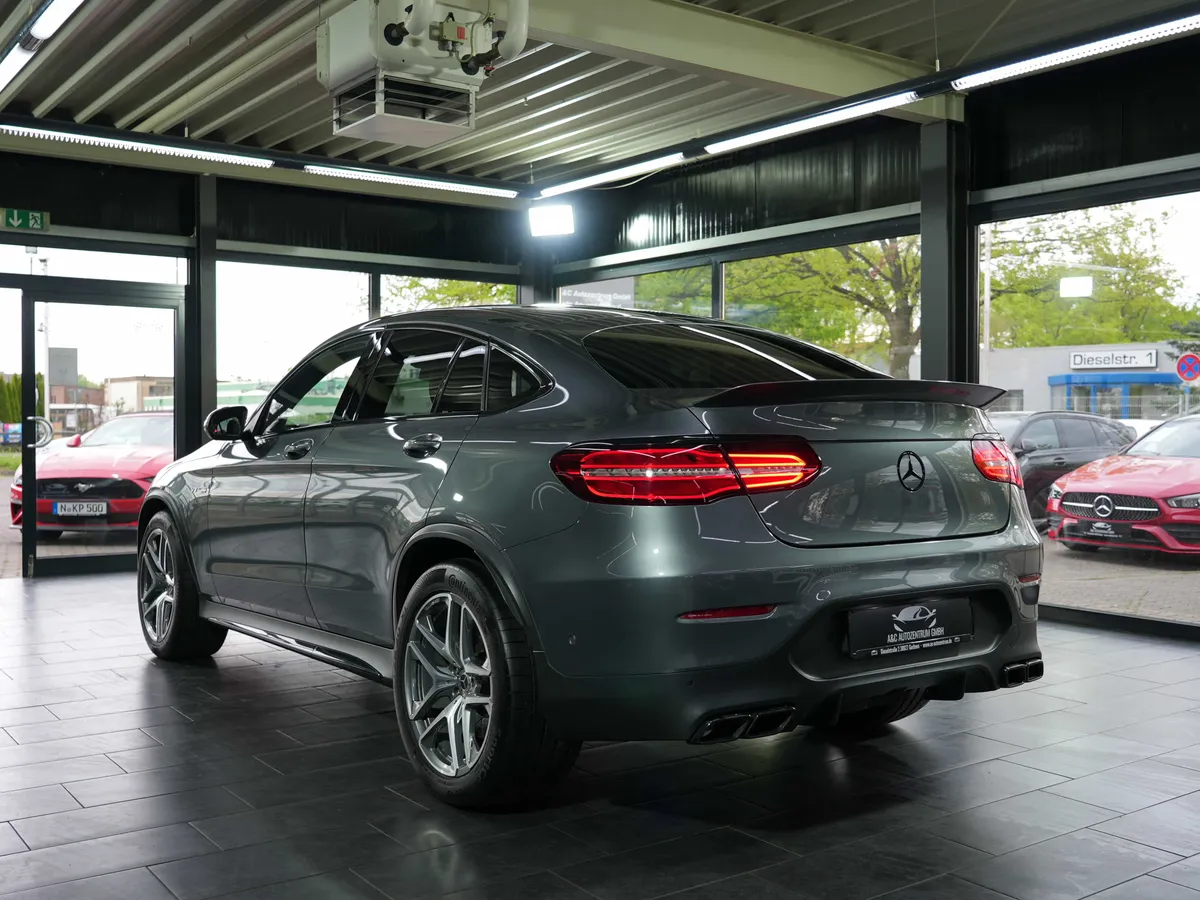 Mercedes-Benz GLC 63 AMG Coupé 4-Matic - Image 3